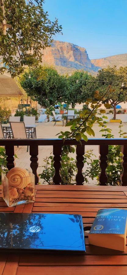 Costa-Rini Hotel Леонидион Экстерьер фото