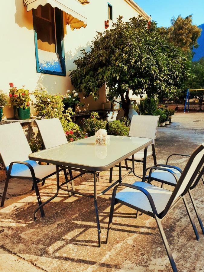 Costa-Rini Hotel Леонидион Экстерьер фото